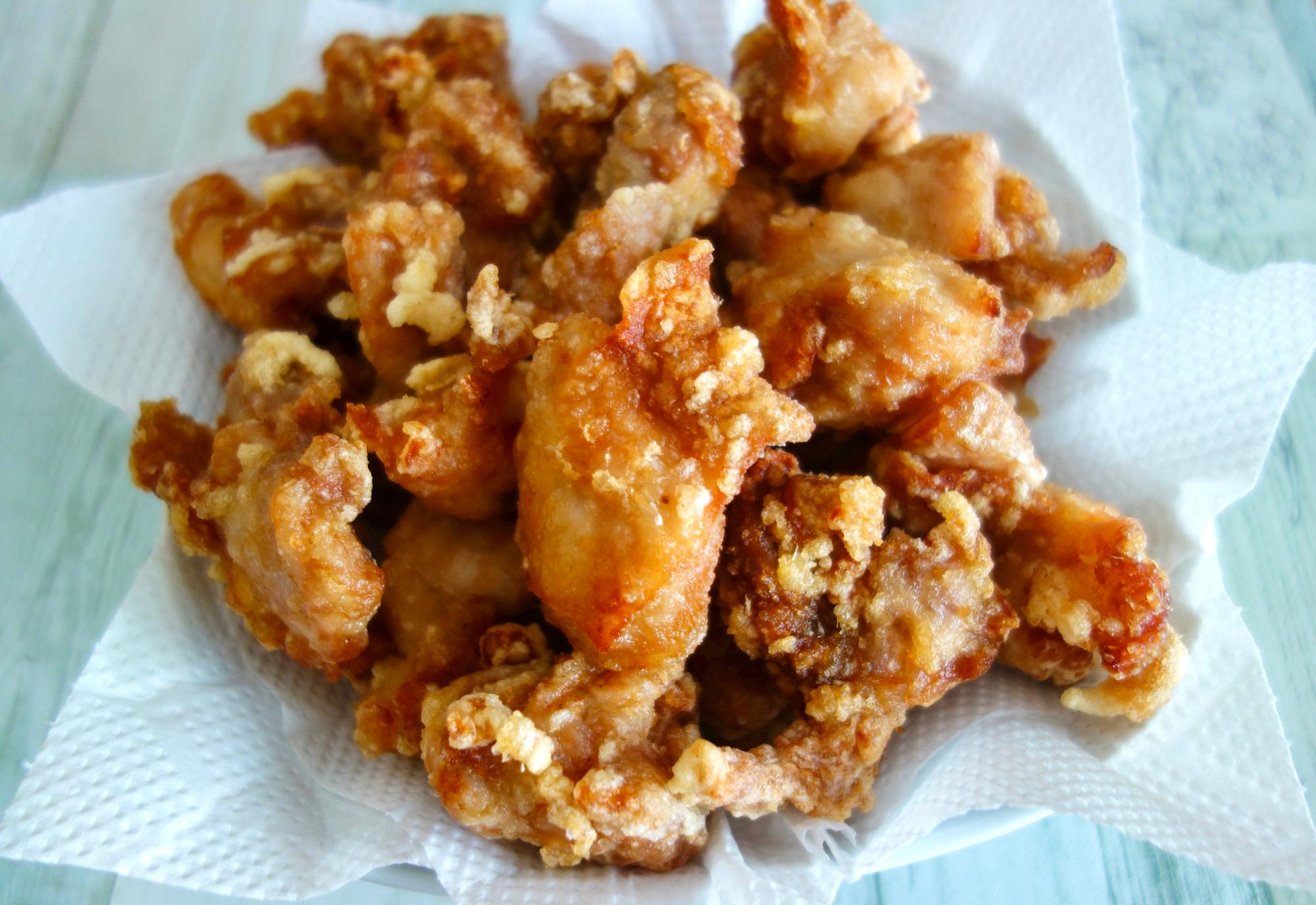 「国産若どり唐揚げ」25個（100g240円税込）