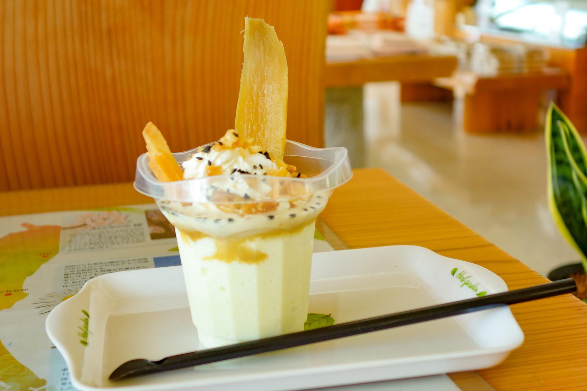 ほしいもシェイク（750円）