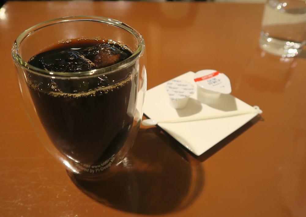 「Dish&Wine CRIB 」のアイスコーヒー