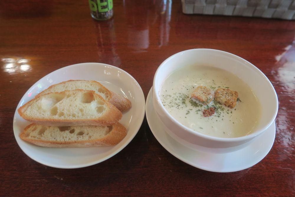 クラムチャウダー