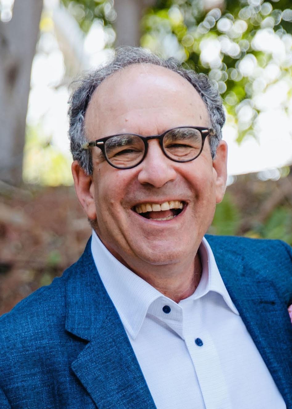 ローターマン監督（Ben Loeterman Productions 提供）