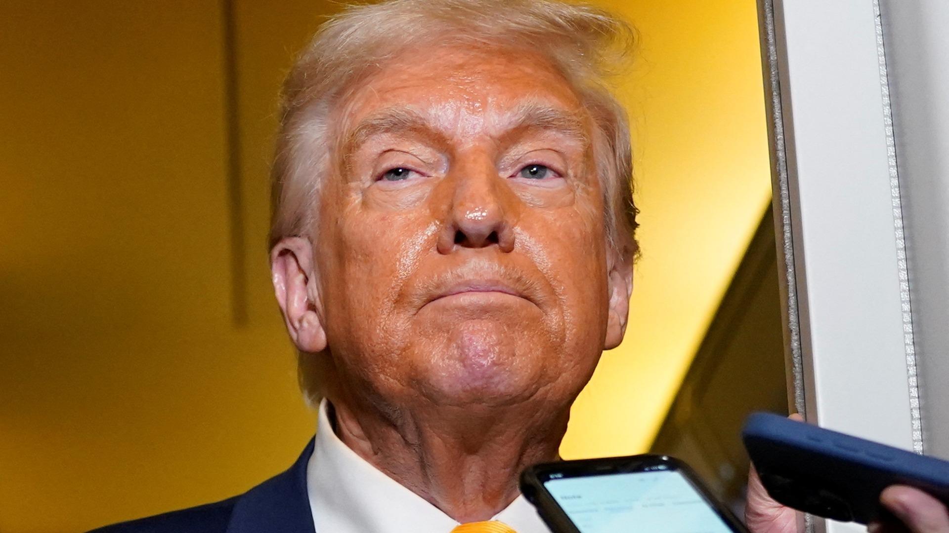 トランプ関税で日米株価下落。オルカンとS&P500どちらの積立を