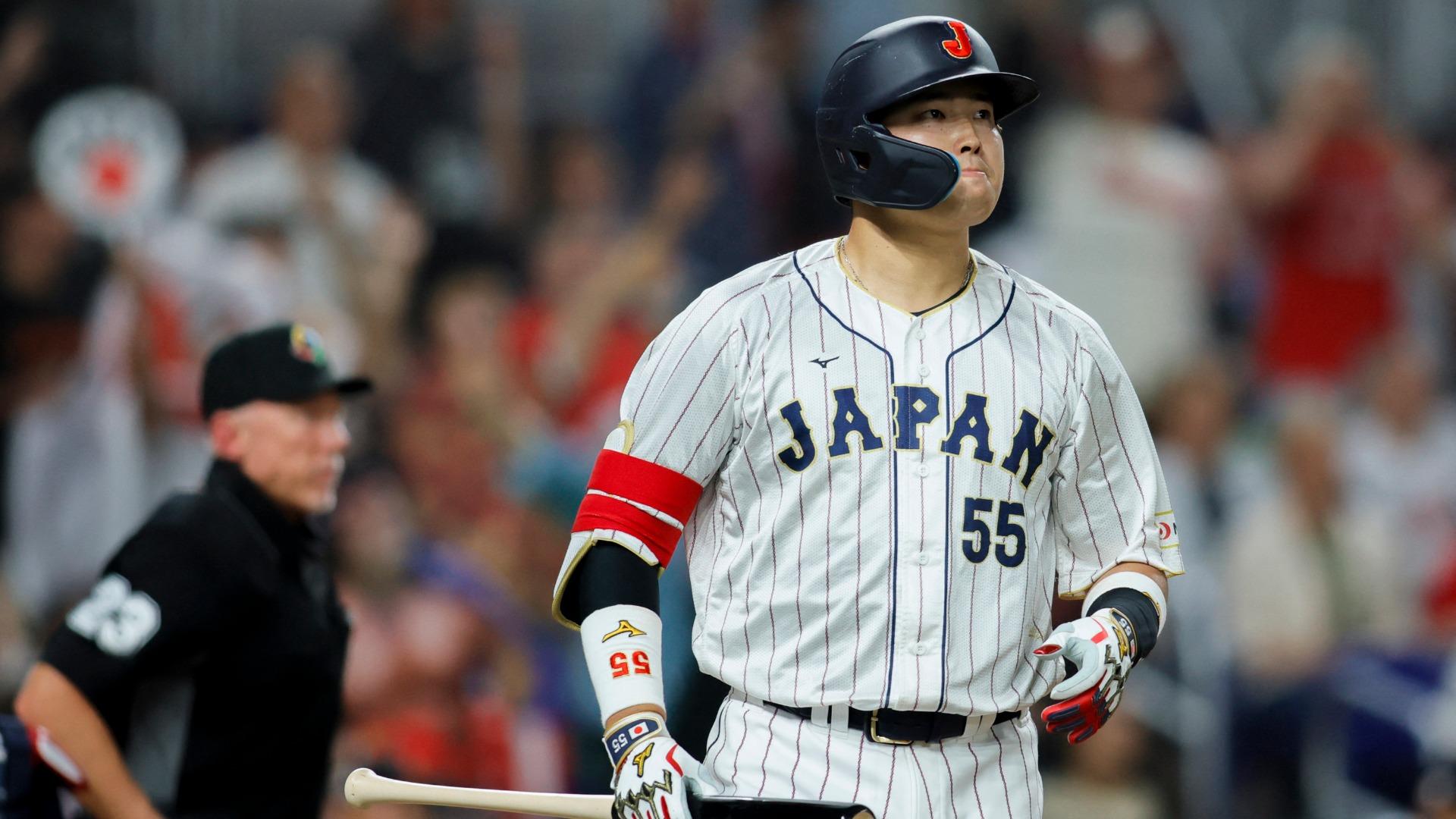 エポック ワン【村上宗隆】日本人歴代トップタイ55号本塁打（22.9.13） 5打席連続本塁打・村上の「Epoch One」が受付スタート！ トレカ